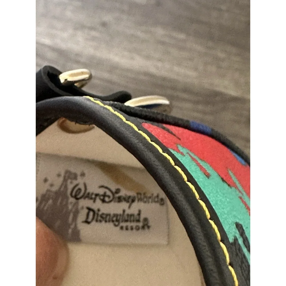 DOONEY & BOURKE Disney Park Wonder Mickey Silhouette Multicolor‎ Wristlet